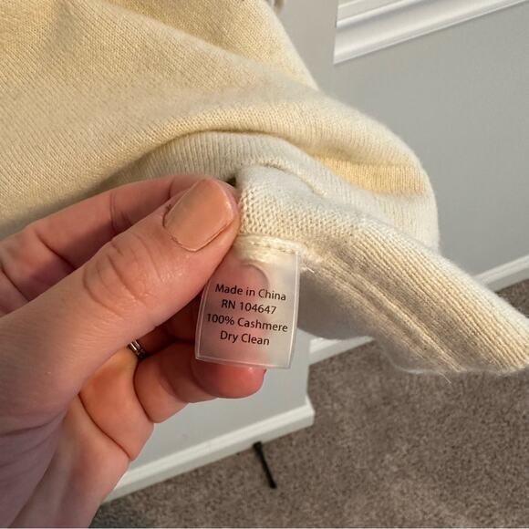 Kinross Cashmere Cream White Cross Hatch Sleeve Sweater XL - Picture 6 of 9